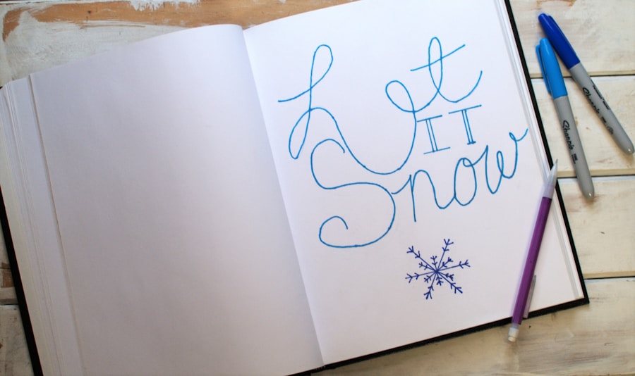 Photo "Handwriting with Window Color: Tips for Beautiful Lettering"
